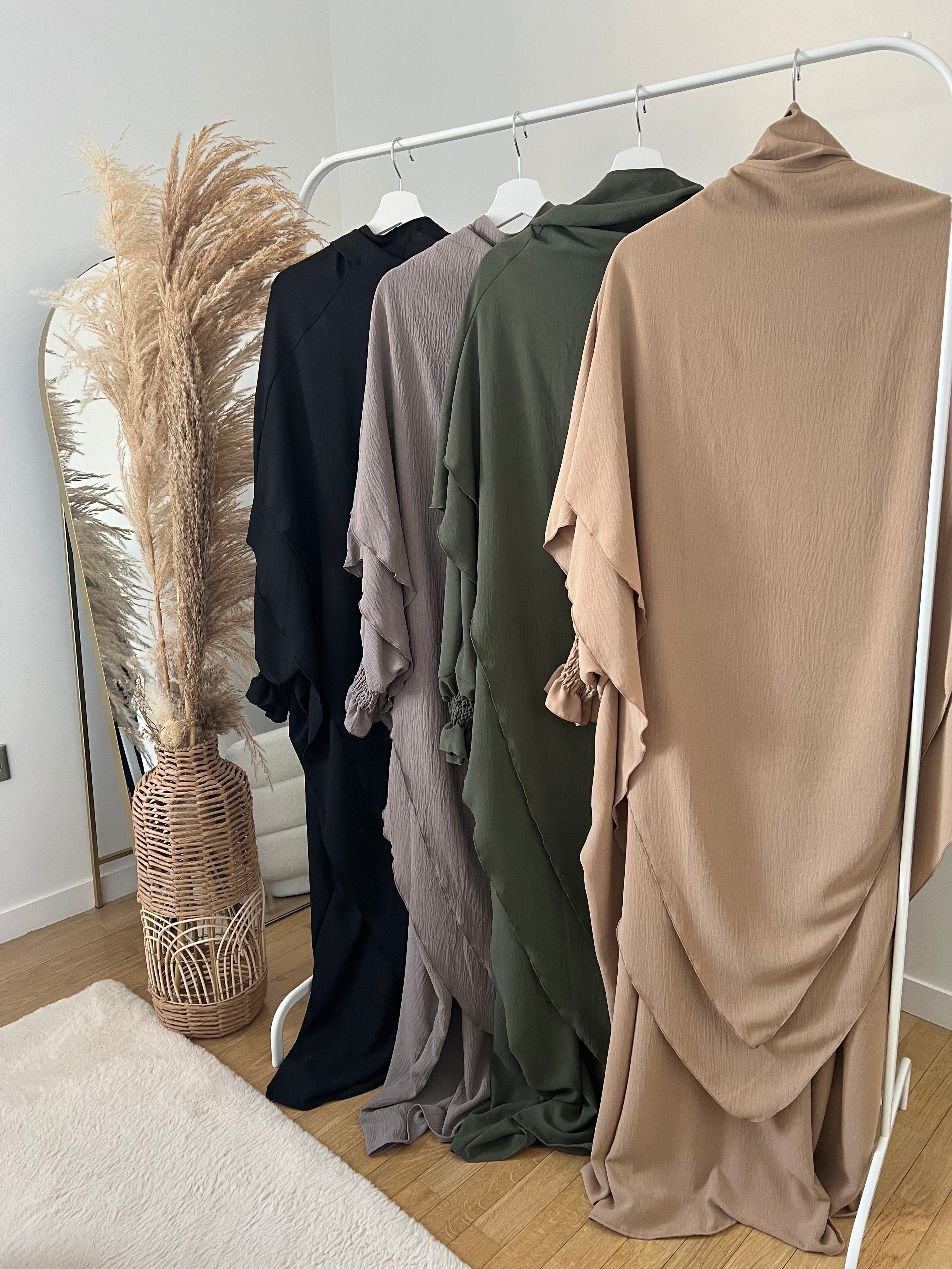 ENSEMBLE ABAYA KHIMAR SMAHANE