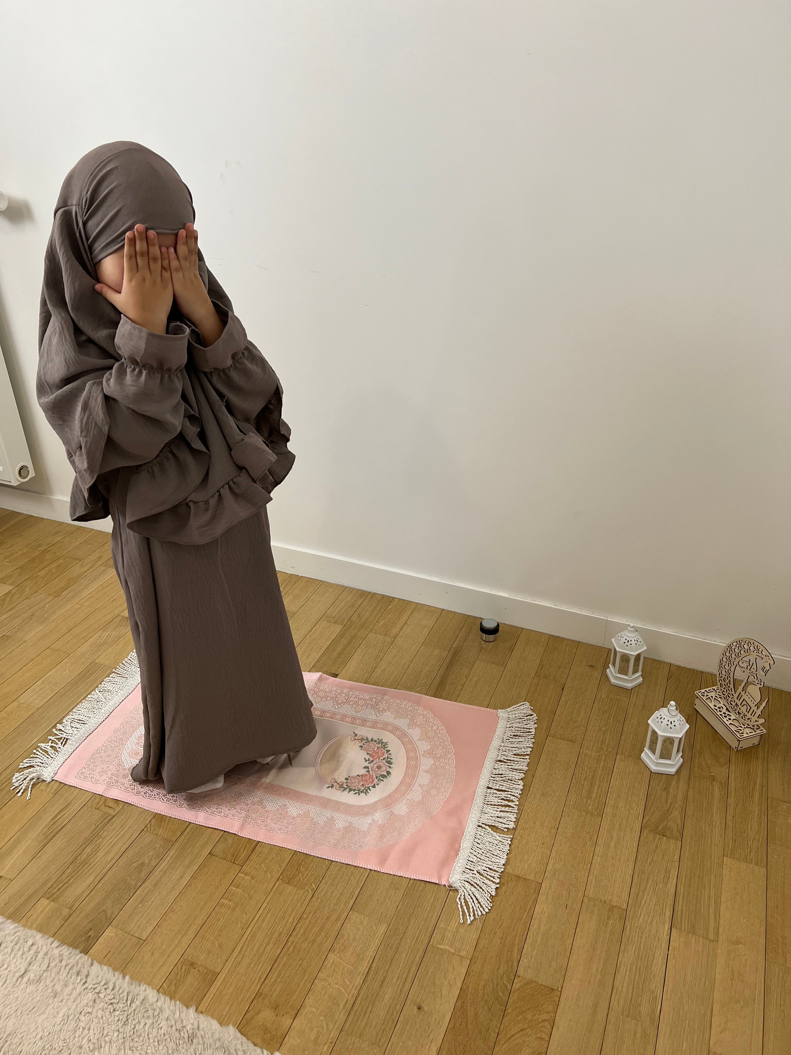 ENSEMBLE ABAYA KHIMAR MÈRE/FILLE AYA (VERSION FILLE)