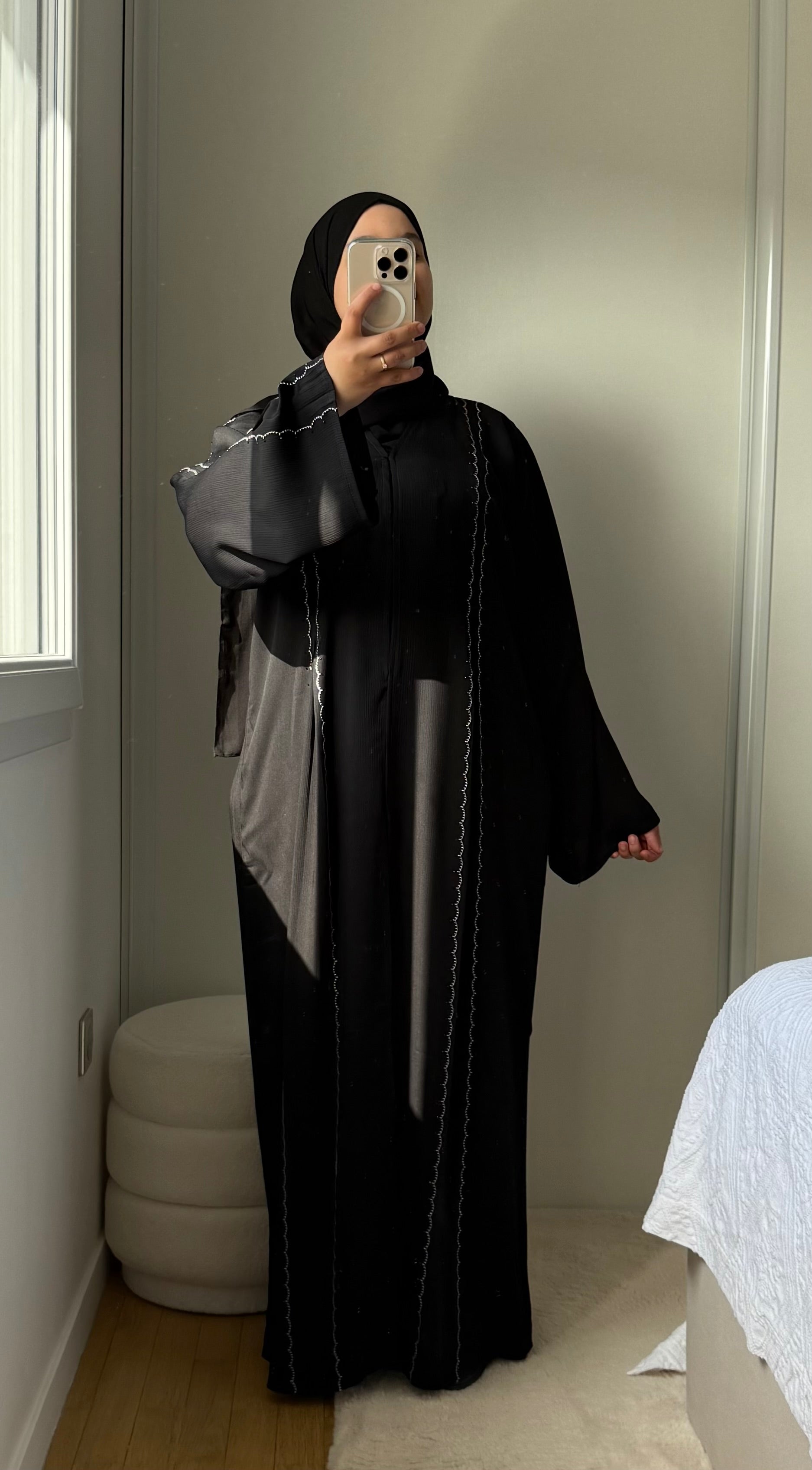 ABAYA HIND
