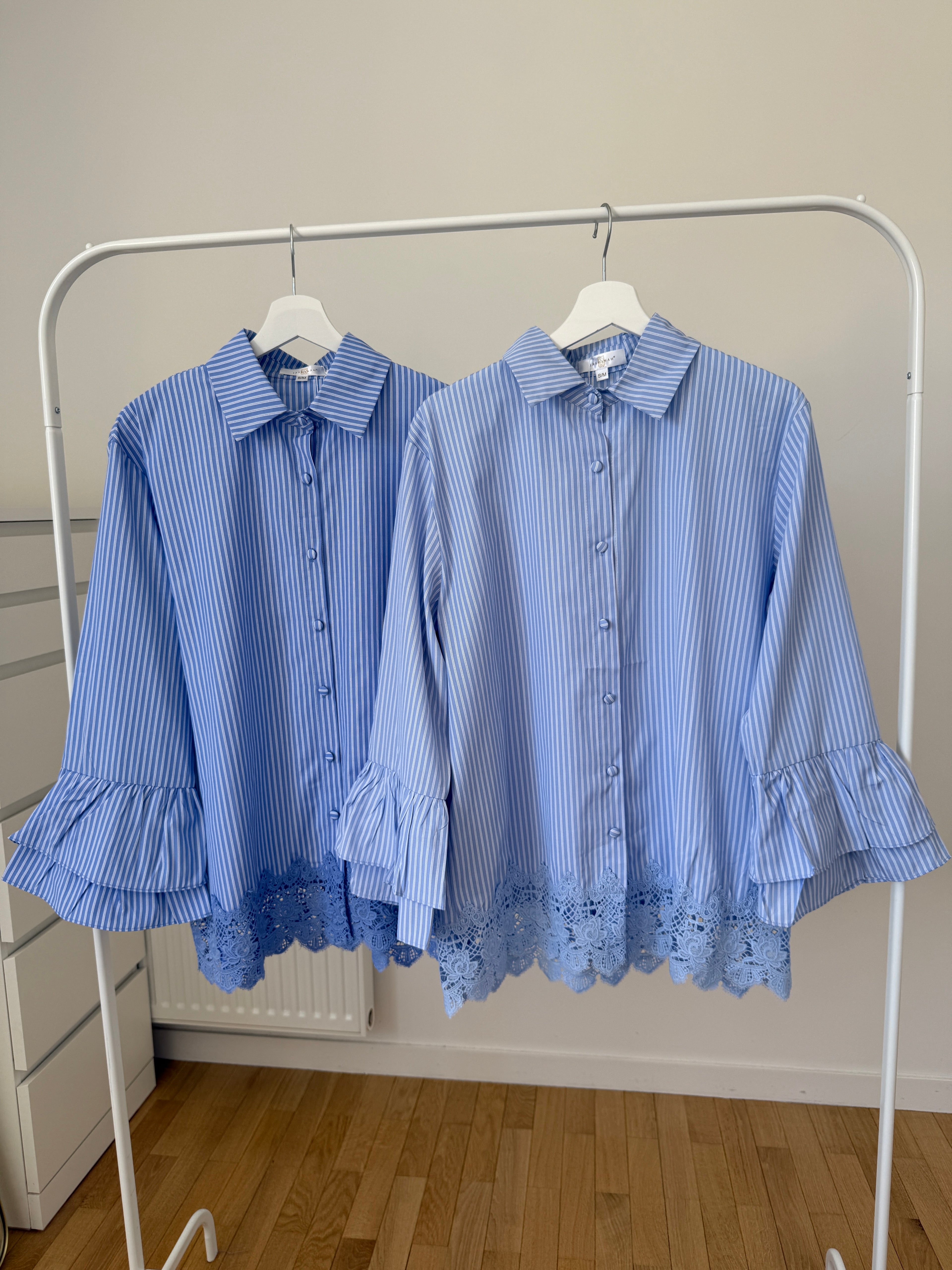 CHEMISE À VOLANTS SALOUA
